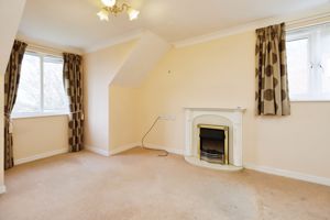 LIVING ROOM- click for photo gallery